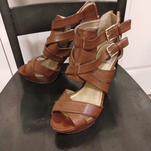 G by Guess brown Dixie platforms - Picture 5 of 7